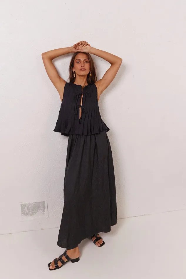 VRG GRL Solara Midi Skirt Black Women Skirts VRG GRL Solara Midi Skirt Black Women Skirts