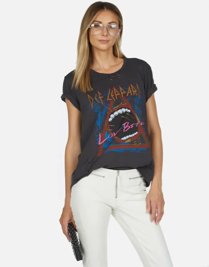 Wolf Love Bites Onyx Women039s Lauren Moshi Short Sleeve
