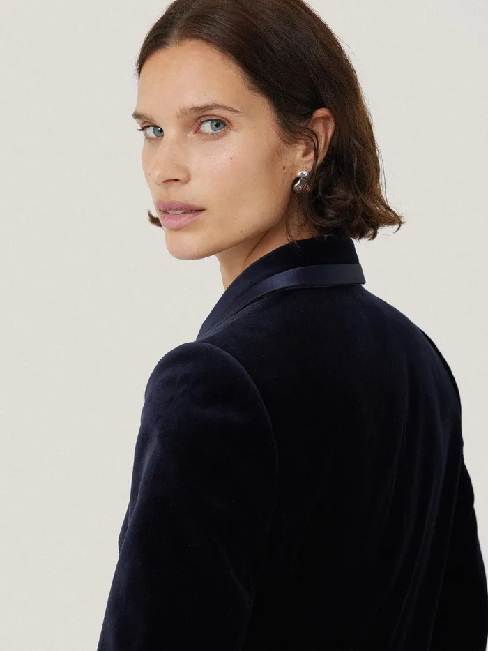 Women Ashby Velvet Blazer Navy Jigsaw Party