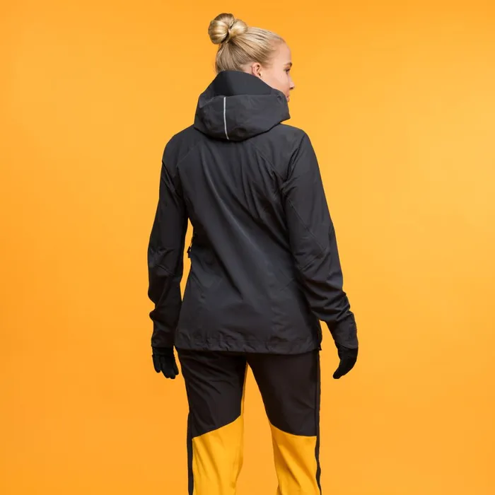 Women Bergans Of Norway Softshell Jackets Y Mountainline Hybrid Softshell Jacket Dark Shadow Grey