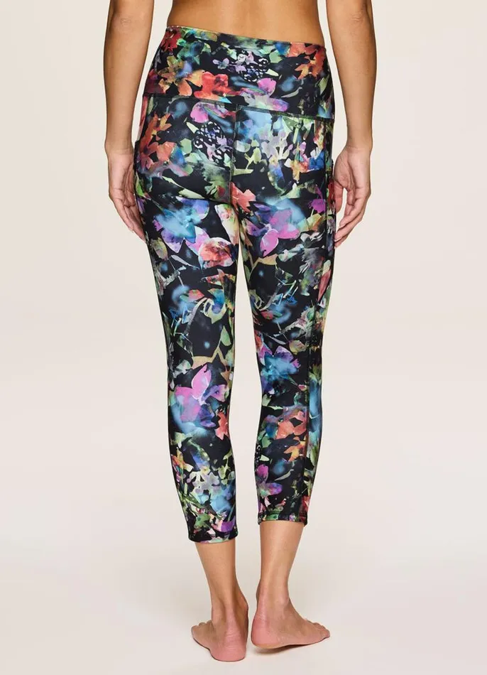 Women Blooming For You Super Soft Capri Multi RBX Active Capris