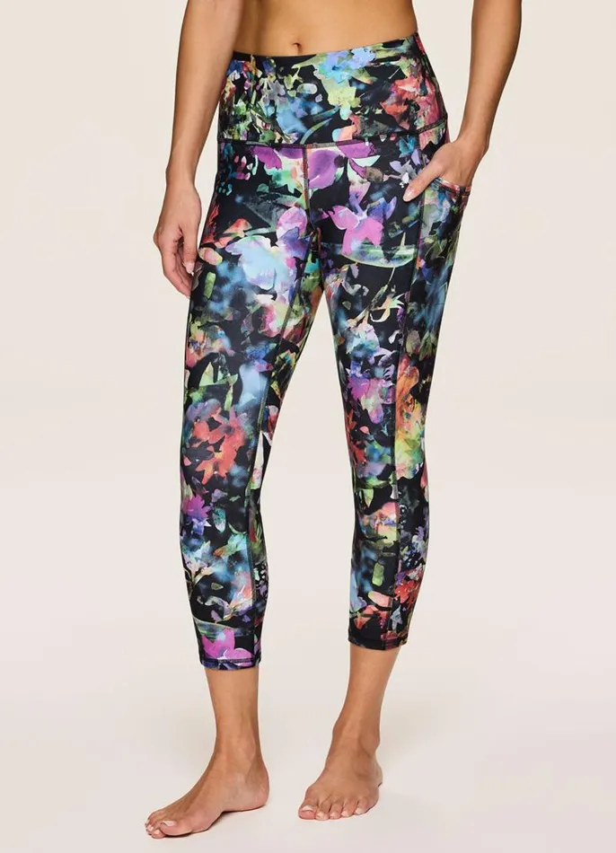 Women Blooming For You Super Soft Capri Multi RBX Active Capris