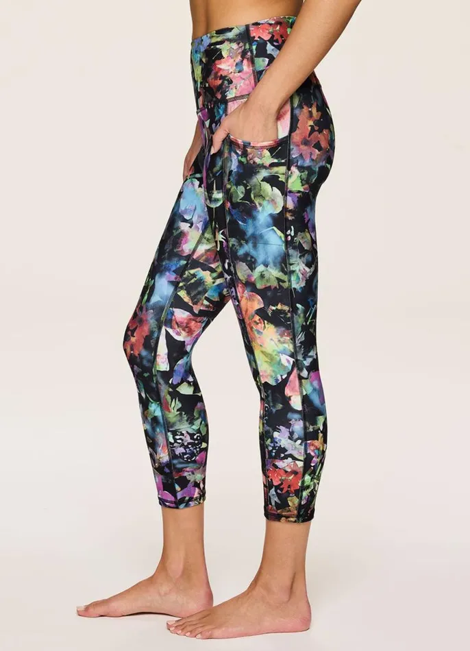 Women Blooming For You Super Soft Capri Multi RBX Active Capris