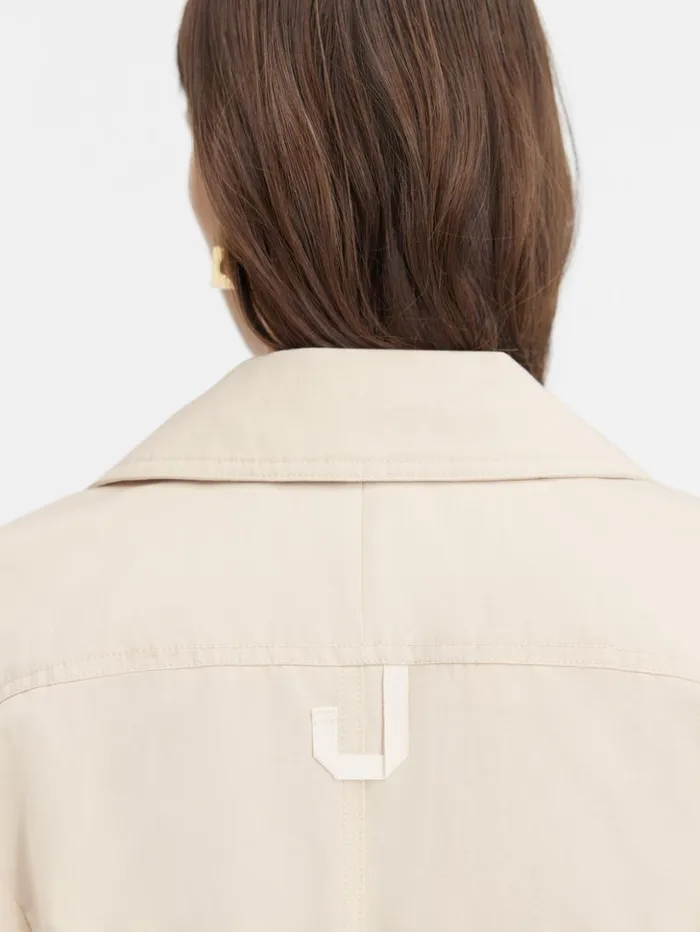 Women Coats and Jackets JACQUEMUS The Bari Trench Coat Beige Women Coats and Jackets JACQUEMUS The Bari Trench Coat Beige