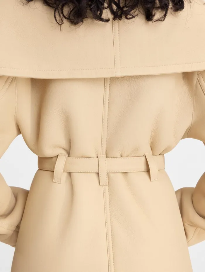 Women Coats and Jackets JACQUEMUS The Telo Coat Pale Yellow Women Coats and Jackets JACQUEMUS The Telo Coat Pale Yellow