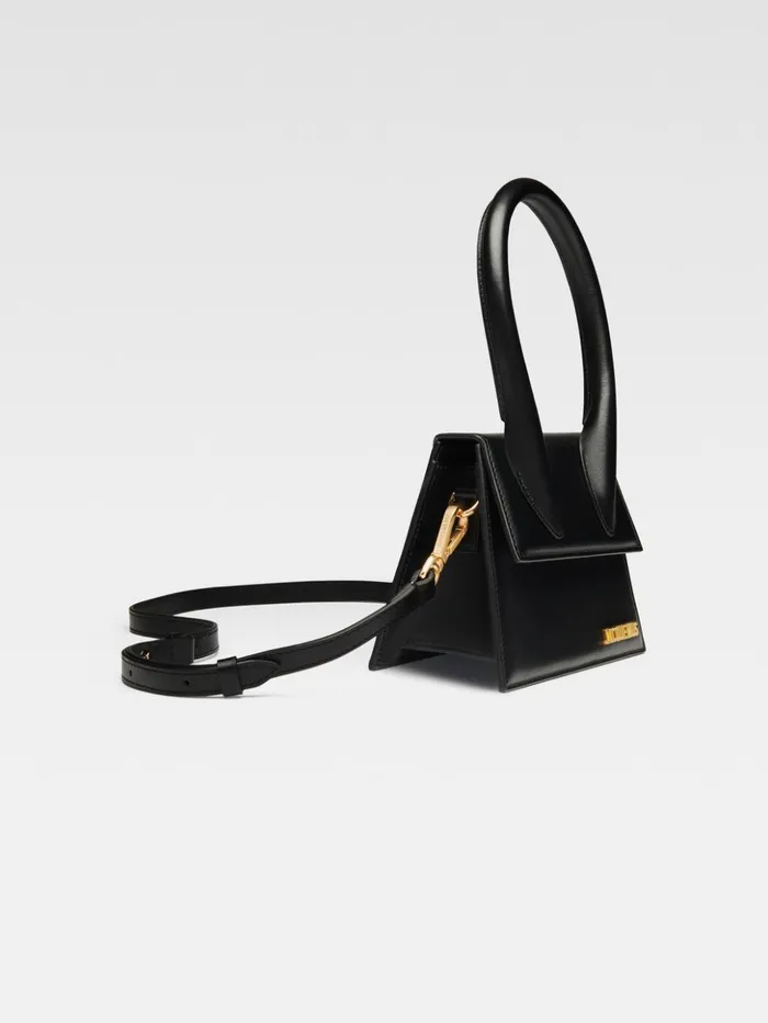 Women Crossbody and Handbags JACQUEMUS The Medium Chiquito Black Women Crossbody and Handbags JACQUEMUS The Medium Chiquito Black
