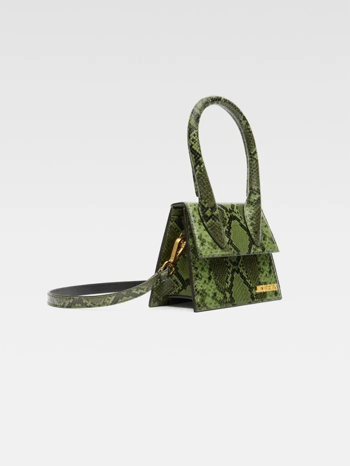 Women Crossbody and Handbags JACQUEMUS The Medium Chiquito Green Women Crossbody and Handbags JACQUEMUS The Medium Chiquito Green