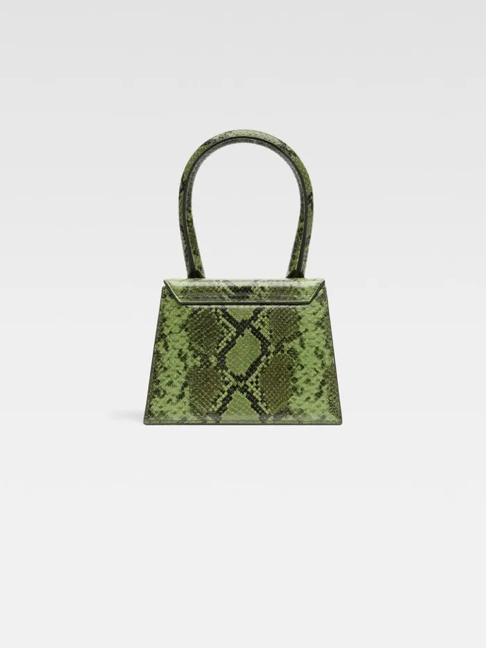 Women Crossbody and Handbags JACQUEMUS The Medium Chiquito Green Women Crossbody and Handbags JACQUEMUS The Medium Chiquito Green