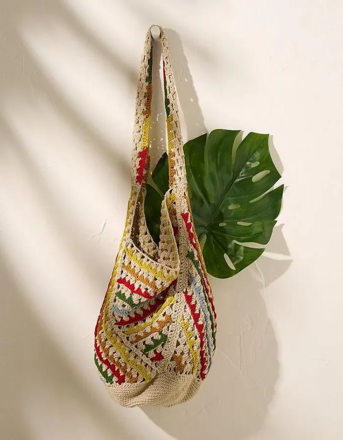 Women FatFace Vacation Shop Athena Crochet Bag Ivory
