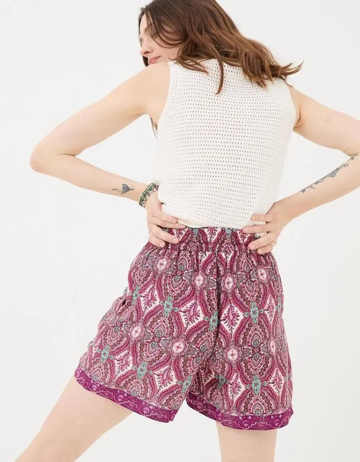 Women FatFace Vacation Shop Detail Paisley Flippy Shorts Multi
