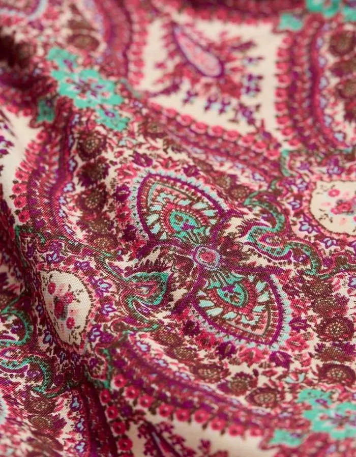 Women FatFace Vacation Shop Detail Paisley Flippy Shorts Multi