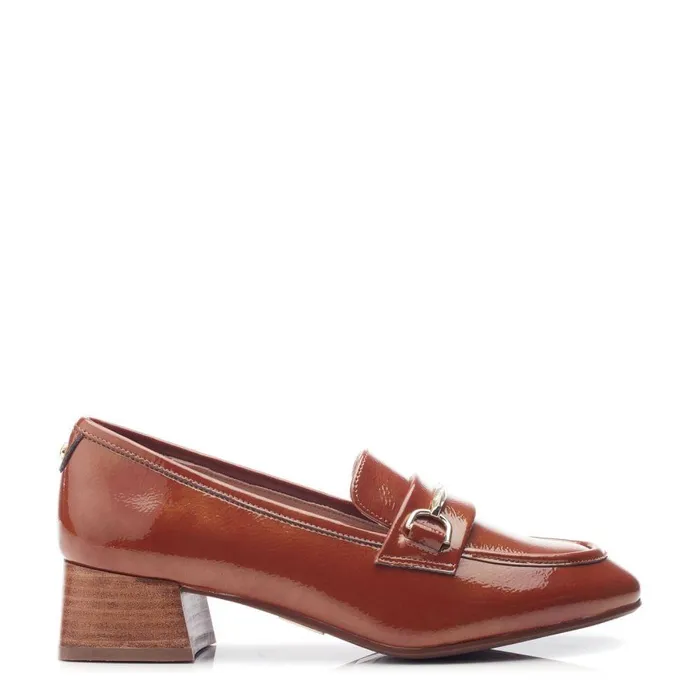 Women Moda In Pelle Brogues And Loafers Coutance Tan Patent Leather