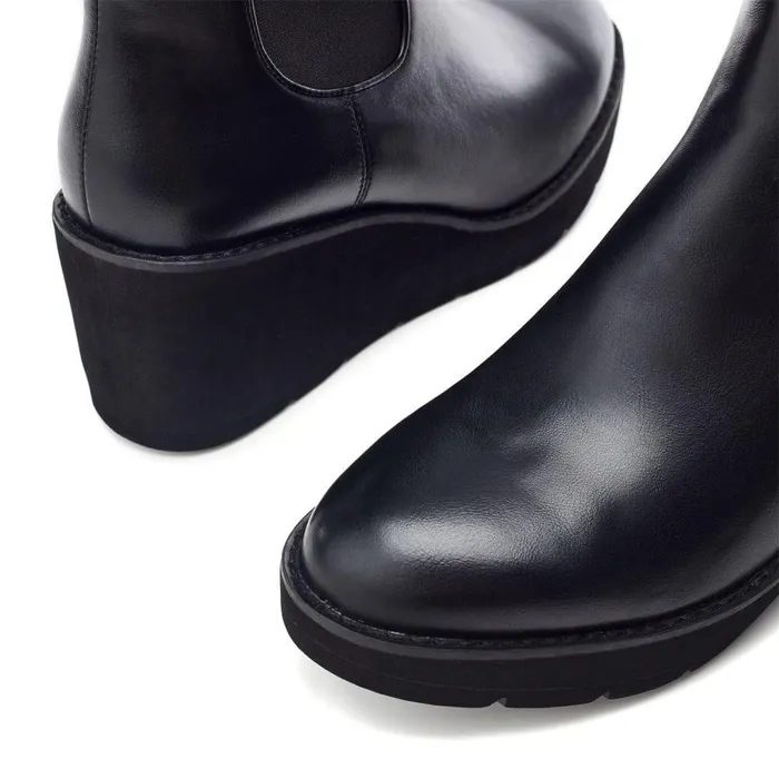 Women Moda In Pelle Heeled And Wedge Boots Allby Black Porvair