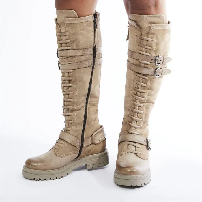 Women Moda In Pelle Riding And Flat Boots Guinevere Taupe Nubuck