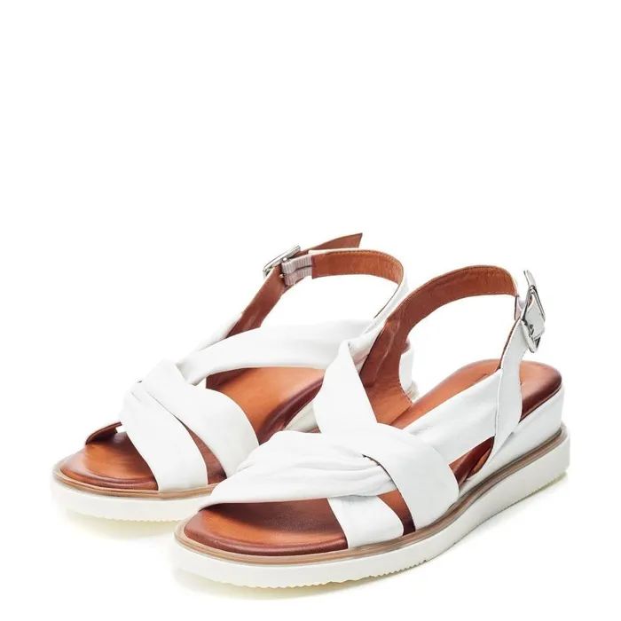 Women Moda In Pelle Wedge Sandals Fradel White Leather