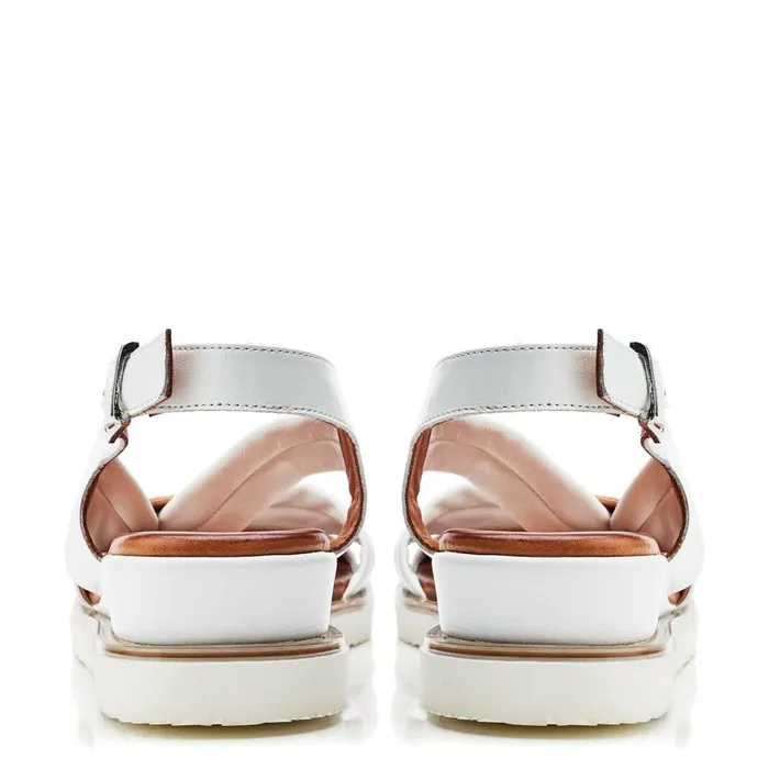 Women Moda In Pelle Wedge Sandals Fradel White Leather