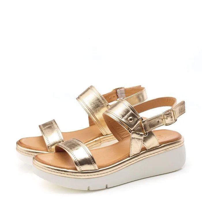 Women Moda In Pelle Wedge Sandals Nelly Gold Leather