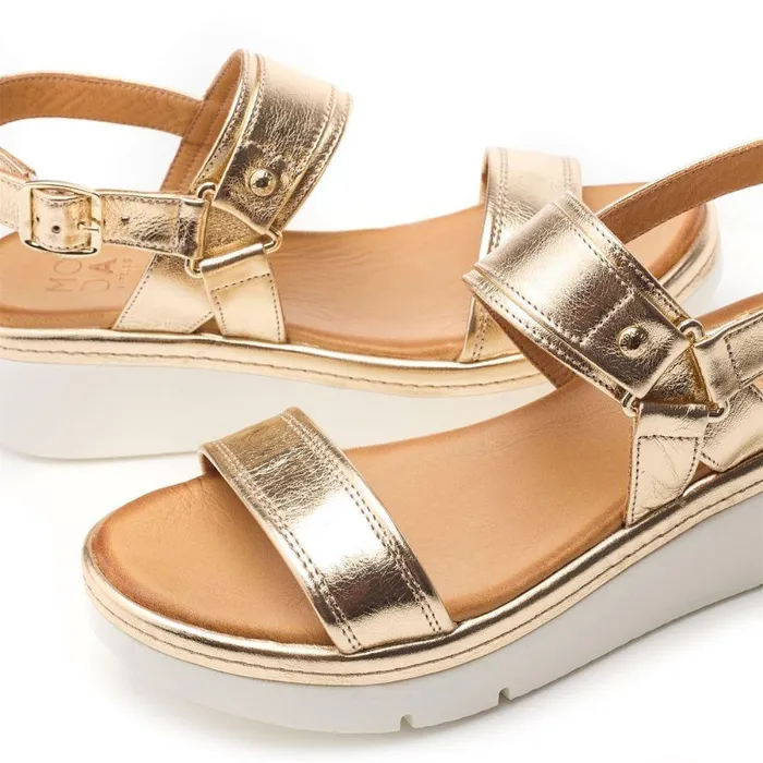 Women Moda In Pelle Wedge Sandals Nelly Gold Leather
