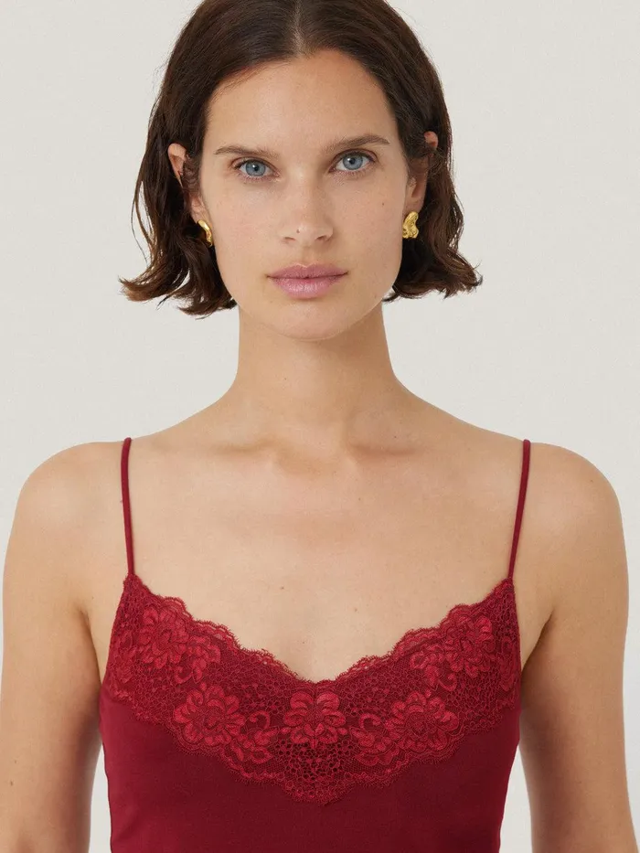 Women Modal Lace Vest Cinema Red Jigsaw Pyjamas and Loungewear