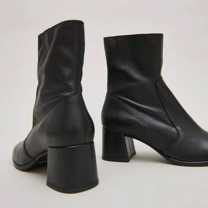 Women Ovaltoe Boots Black JONAK Ankle Boots Lowboots