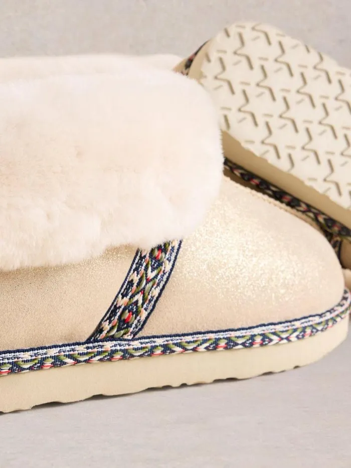 Women Suede Shearling Slipper Boot Gold Tone Metallic White Stuff Nightwear Women Suede Shearling Slipper Boot Gold Tone Metallic White Stuff Nightwear