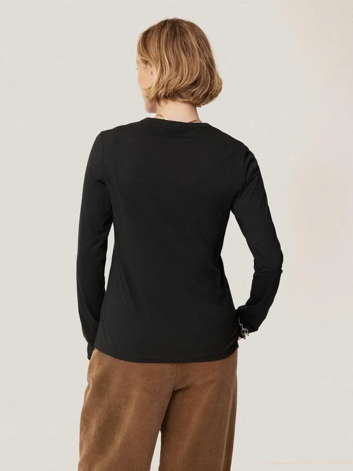 Women Supima Cotton Long Sleeve Tee Black Jigsaw Pyjamas and Loungewear
