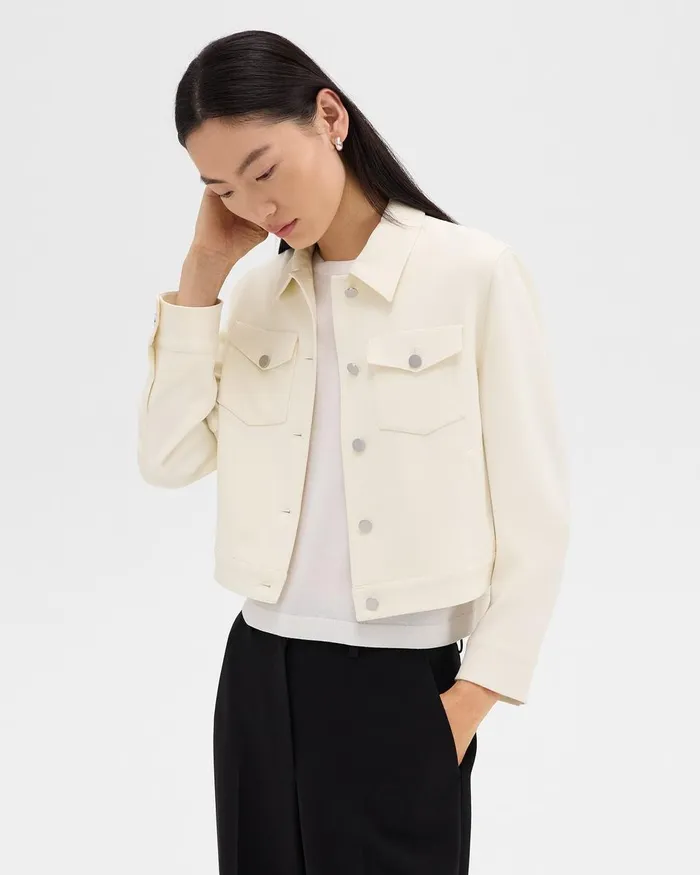 Women Theory Blazers Jackets Shrunken Trucker Jacket In Admiral Crepe Rice