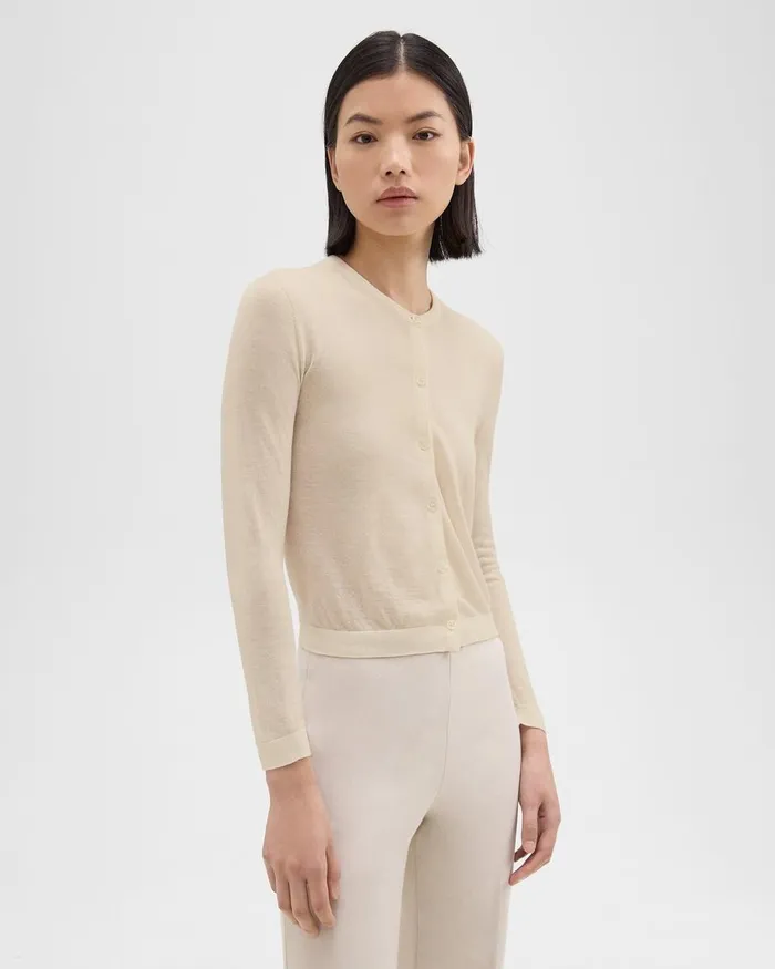 Women Theory Sweaters Cardigans Crewneck Cardigan In Regal Wool Ecru