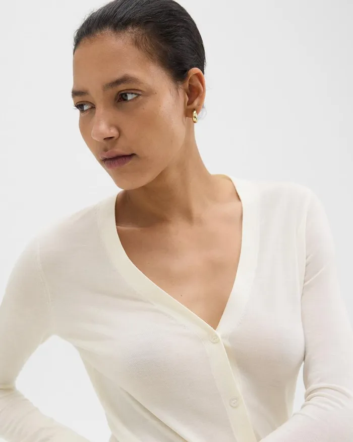 Women Theory Sweaters Cardigans VNeck Cardigan In Regal Wool New Ivory